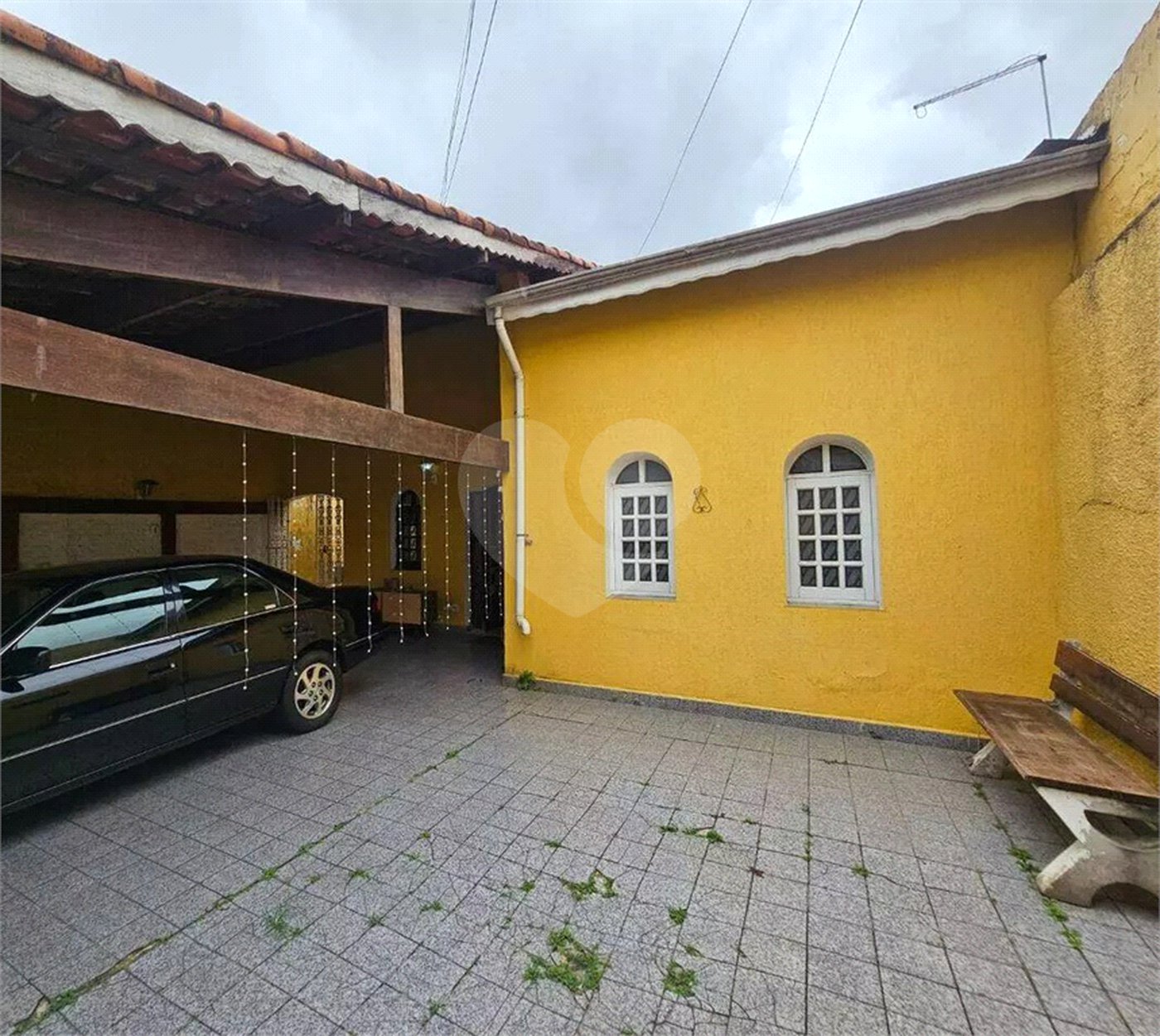 Casa Térrea à venda com 3 quartos, sendo 1 suíte, no Centro, Poá, SP