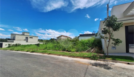 Terreno à venda com 1 suíte em Pinheirinho, Vinhedo, SP