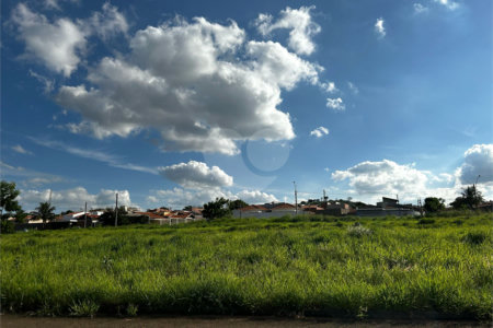 Área à Venda em Descalvado – 8.900 m² | Excelente Localização
