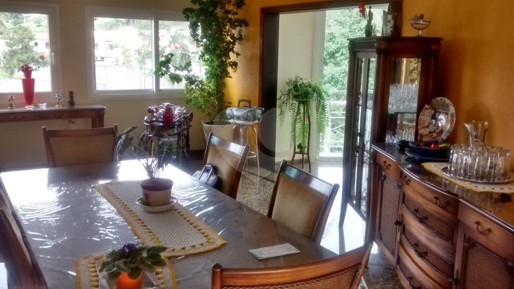 Casa à venda com 5 suítes em Arujázinho I, Ii e Iii, Arujá, SP