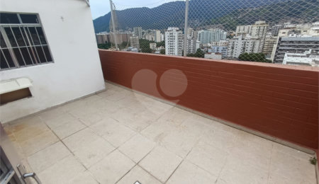 Cobertura à venda com 3 quartos, sendo 1 suíte,  em Grajaú, Rio de Janeiro, RJ