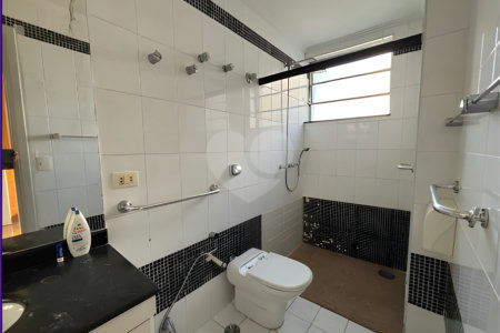 Apartamento à venda com 3 quartos, sendo 1 suíte, em Cerqueira César, São Paulo, SP