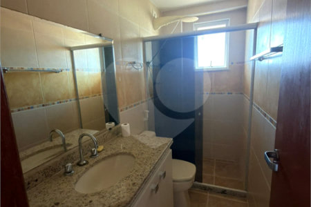 Apartamento à venda com 2 quartos, sendo 1 suíte,  em Vila Nova, Cabo Frio, RJ