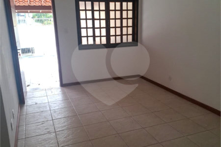 Casa à venda com 2 quartos em Campo Grande, Rio de Janeiro, RJ