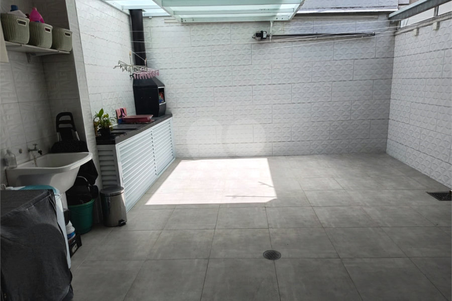 Sobrado à venda com 3 suítes em Vila Guilherme, São Paulo, SP