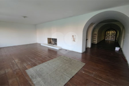 Casa Térrea à venda com 5 quartos, sendo 2 suítes, em Chácara Monte Alegre, São Paulo, SP