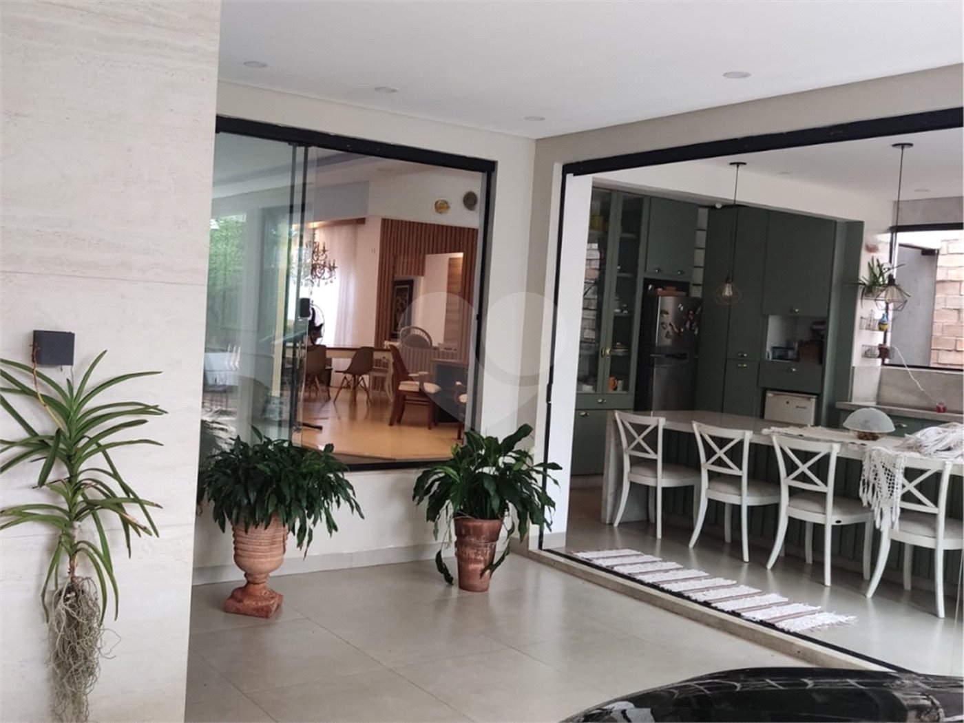Casa à venda com 4 quartos, sendo 1 suíte,  em Bosque de Ponta Porã, Ponta Porã, MS