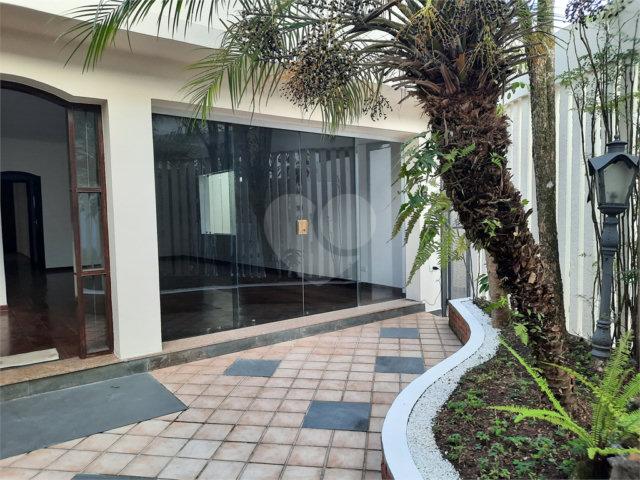 Casa Térrea à venda com 3 quartos, sendo 1 suíte,  em Jardim Marajoara, São Paulo, SP