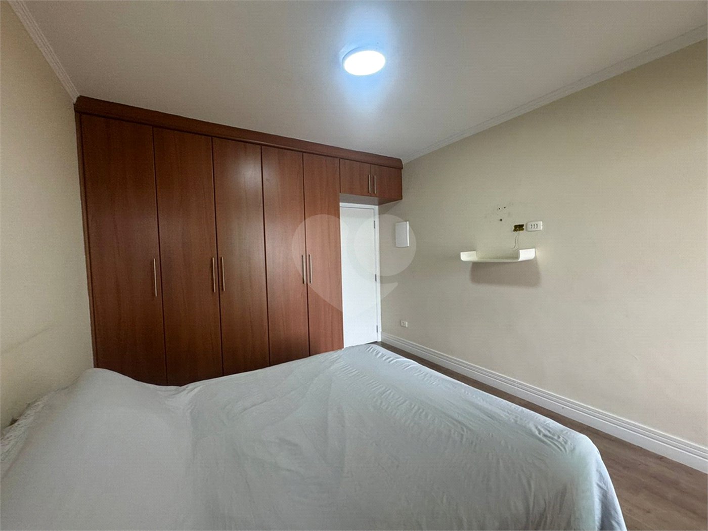 Sobrado à venda com 3 quartos, sendo 1 suíte, em Vila Nivi, São Paulo, SP