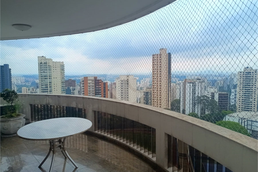 Apartamento à venda com 4 suítes em Morumbi, São Paulo, SP
