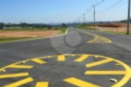 Terreno industrial de 3.000 m² à venda em Cotia/SP