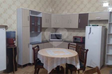 Casa Térrea à venda ou para alugar com 4 quartos, sendo 1 suíte, em Jardim Aeroporto, São Paulo, SP