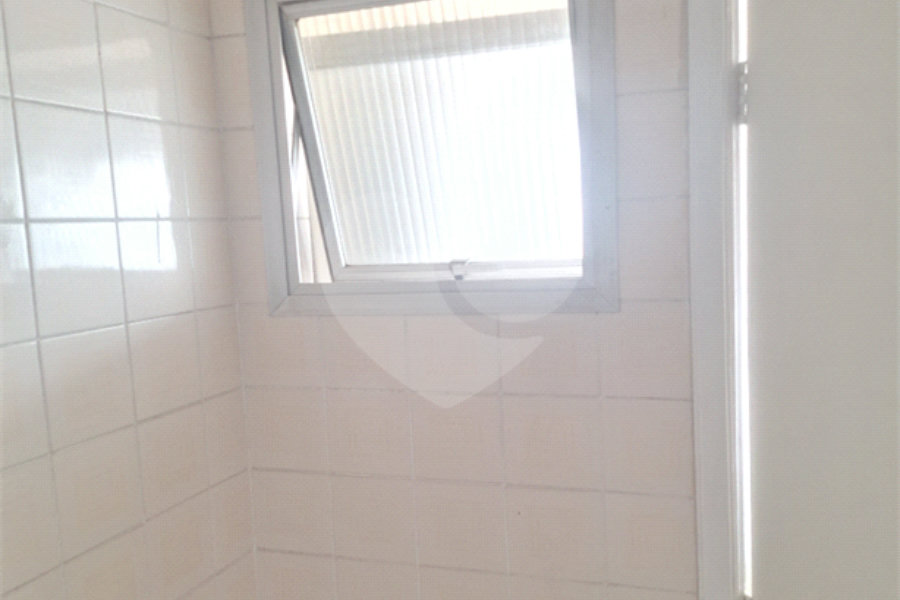 Apartamento à venda com 2 quartos em Campo Limpo, São Paulo, SP