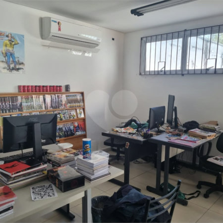 Sobrado à venda com 6 suítes em Alto de Pinheiros, São Paulo, SP