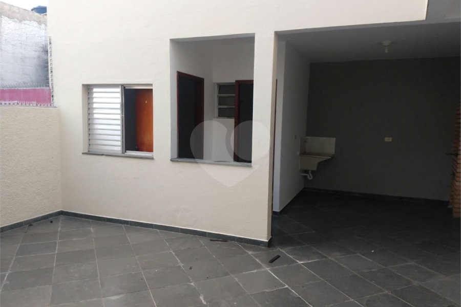Sobrado à venda com 3 quartos, sendo 1 suíte, em Tremembé, São Paulo, SP