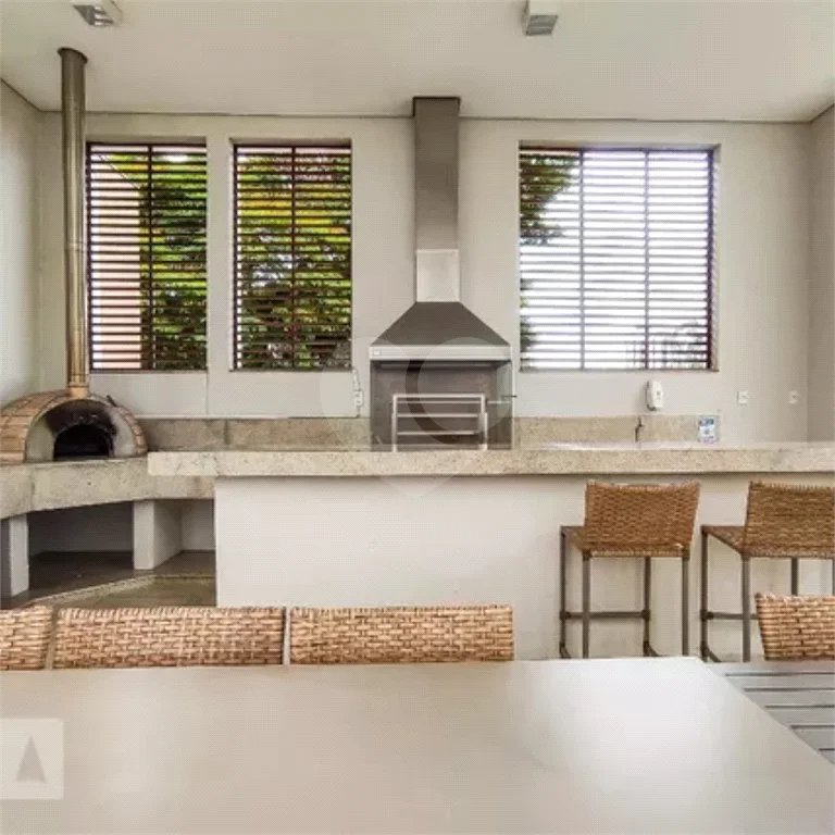 Apartamento à venda com 3 quartos, sendo 1 suíte,  em Jardim Vazani, São Paulo, SP