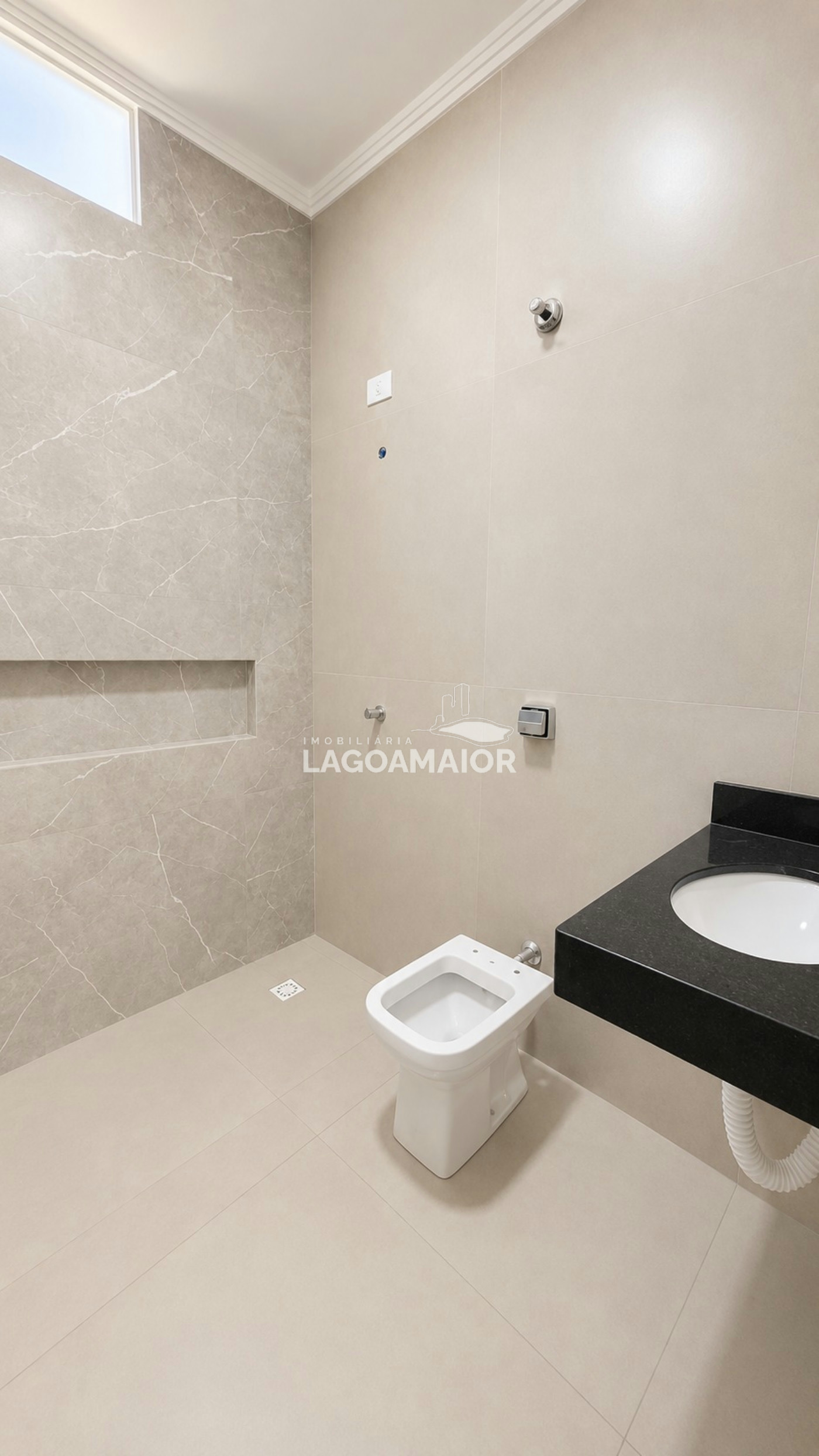 Casa à venda com 2 quartos, sendo 1 suíte, em Nova Tres Lagoas, Três Lagoas, MS