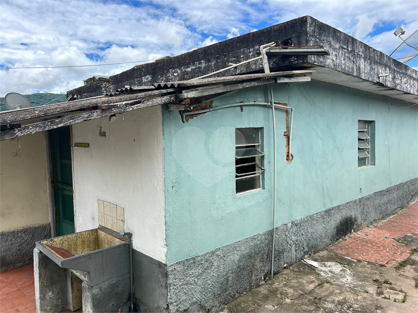 Casa à venda com 4 quartos em Serra da Cantareira, Mairiporã, SP