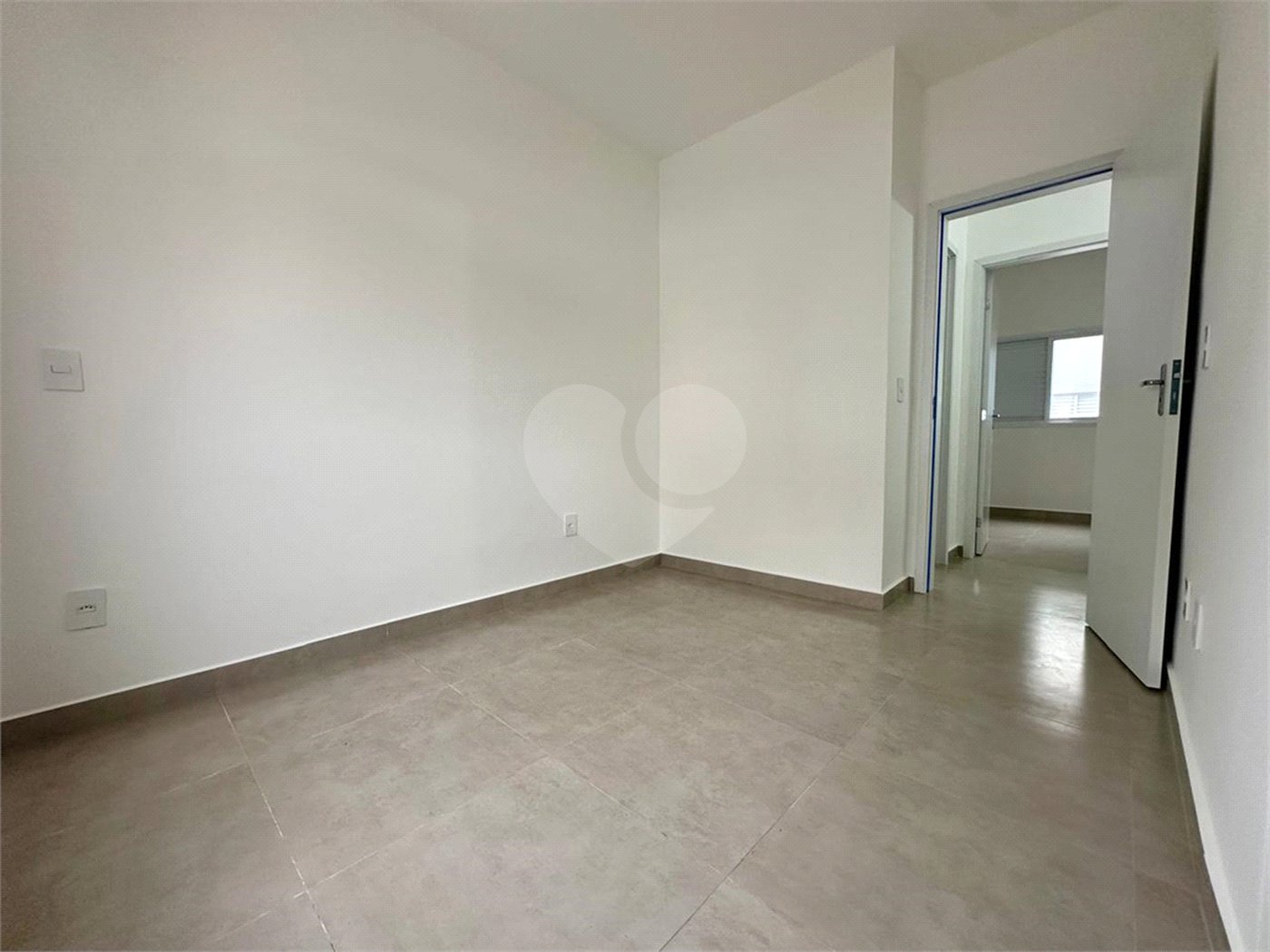 Casa à venda com 2 quartos no condomínio Residencial Vila Nova, Sorocaba - SP