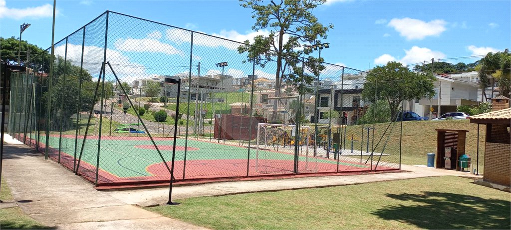 Terreno à Venda no Condomínio Santa Isabel 1
