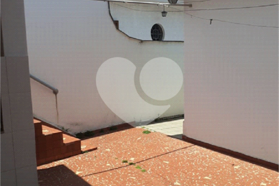 Casa Terrea a venda no bairro do Jardim França