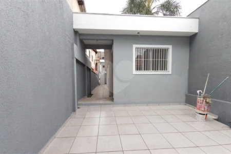 Casa a venda em Saude, com 95m2, 3 quartos (1 suíte) e 2 vagas.