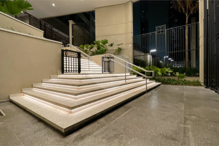 Apartamento à venda com 4 suítes em Real Parque, São Paulo, SP