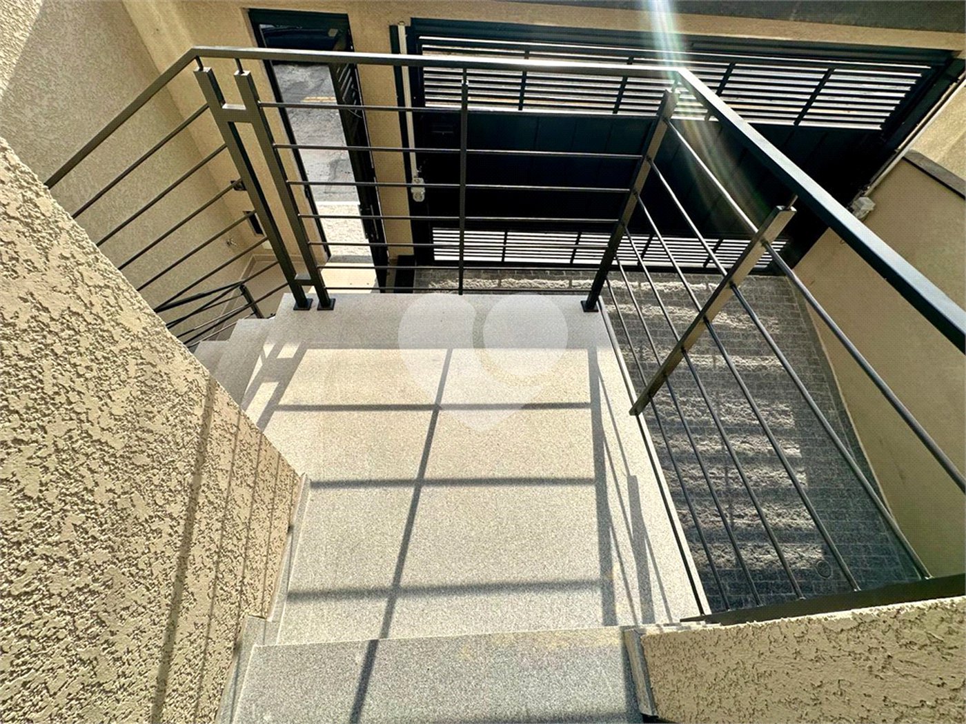 Sobrado à venda com 3 quartos, sendo 1 suíte,  em Parque São Domingos, São Paulo, SP