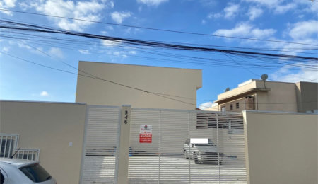 Casa à venda com 2 suítes em Vila Amélia, Poá, SP