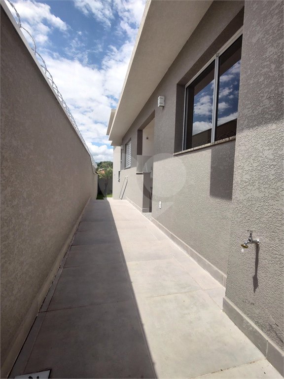 Casa Térrea à venda com 3 suítes em Jardim do Lago, Atibaia, SP