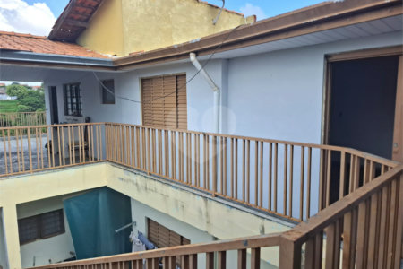 Casa à venda com 5 quartos, sendo 1 suíte, em Jardim Montreal, Sorocaba, SP