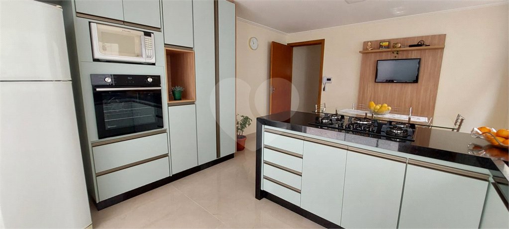 Casa à venda com 3 quartos, sendo 1 suíte,  em Vila Galvão, Guarulhos, SP