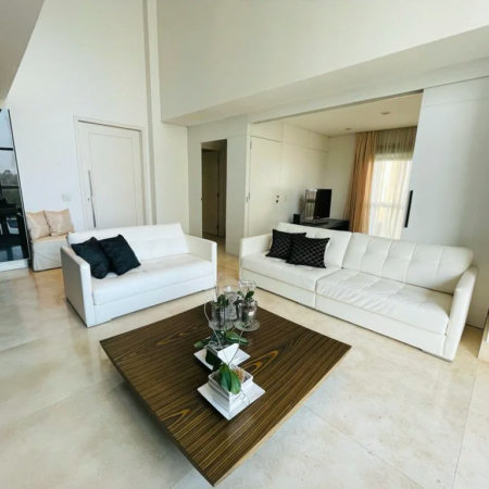 Apartamento à venda ou para alugar com 2 quartos, sendo 1 suíte,  em Parque do Morumbi, São Paulo, SP