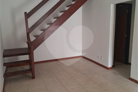 Casa à venda com 2 quartos em Campo Grande, Rio de Janeiro, RJ