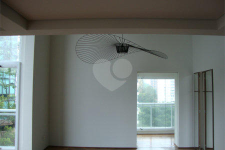 Apartamento à venda com 4 suítes em Jardim Fonte do Morumbi, São Paulo, SP