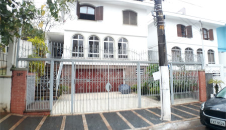 Sobrado à venda com 4 quartos, sendo 2 suítes, em Santana, São Paulo, SP