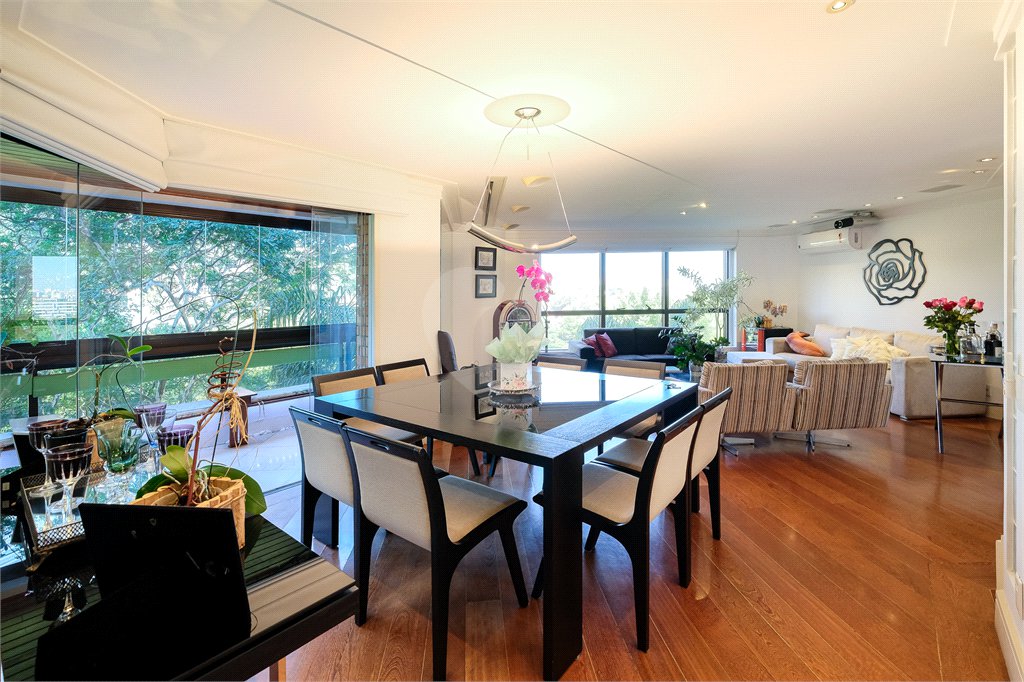 Apartamento à venda com 3 quartos, sendo 2 suítes, em Sumarezinho, São Paulo, SP
