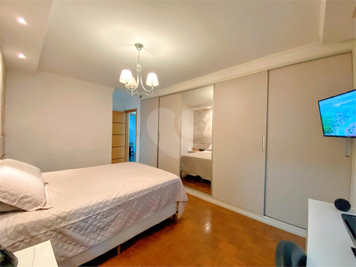 Apartamento à venda com 3 quartos, sendo 1 suíte, em Santana, São Paulo, SP