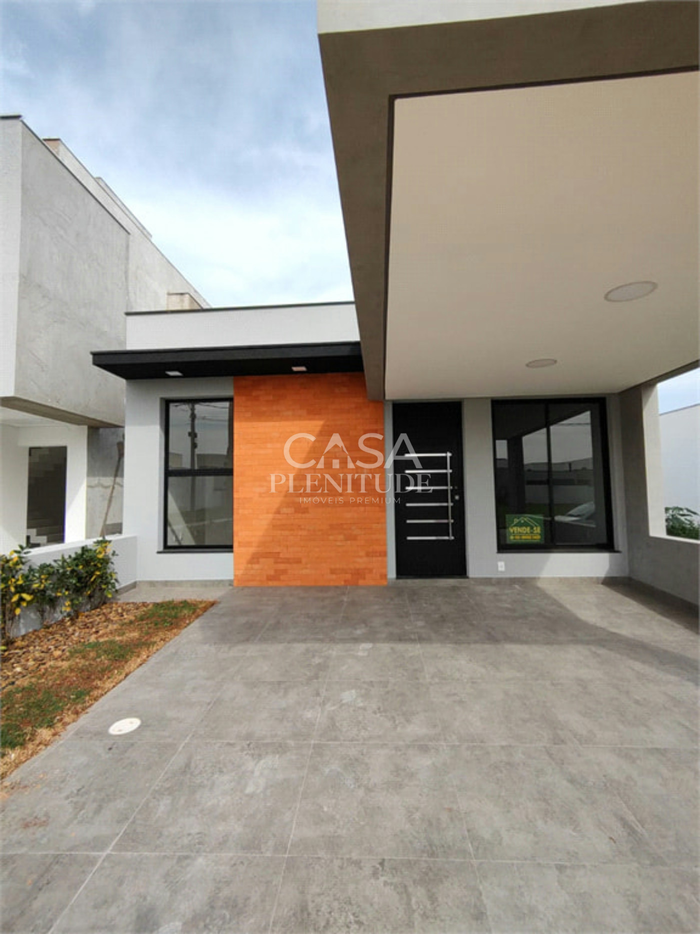 Casa em condomínio à venda com 3 quartos, sendo 1 suíte,  em Horto Florestal, Sorocaba, SP
