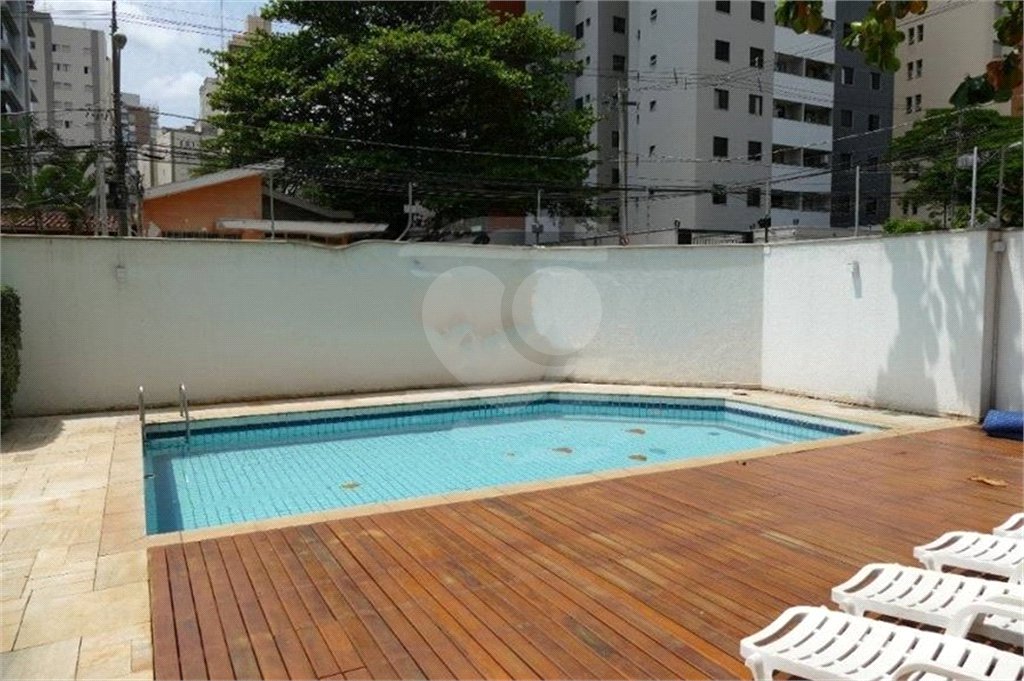 Apartamento à venda com 4 quartos, sendo 2 suítes,  em Cambuí, Campinas, SP