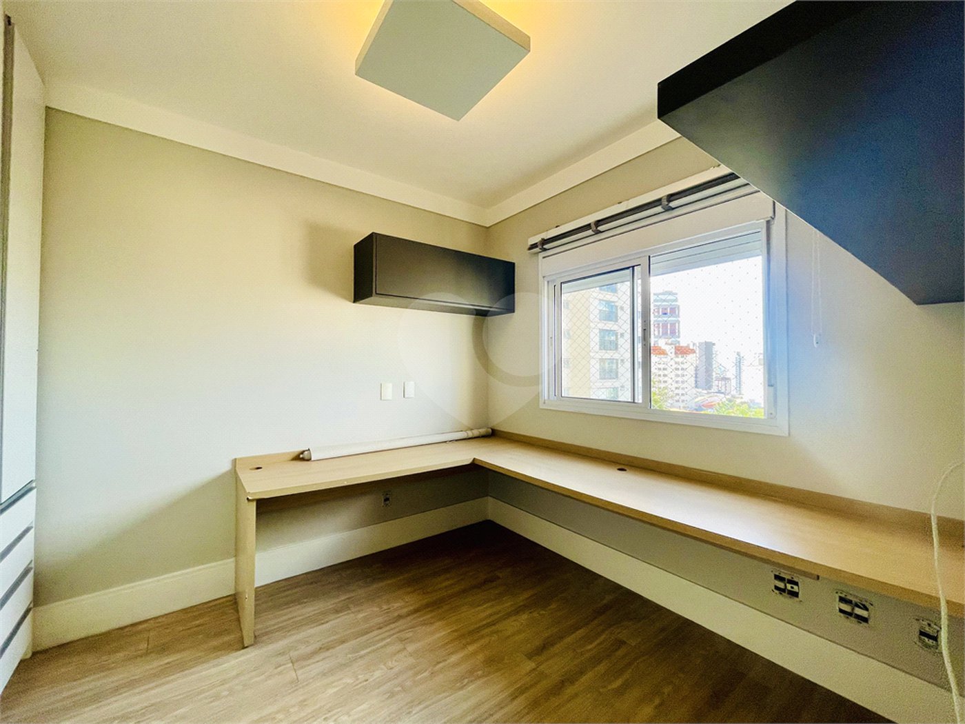 Apartamento à venda com 3 suítes em Vila Gilda, Santo André, SP