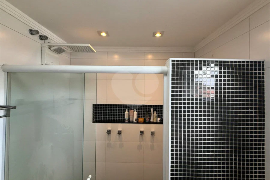 Sobrado à venda com 4 quartos, sendo 2 suítes, em Palmas do Tremembé, São Paulo, SP