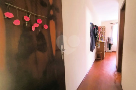 Sobrado à venda com 4 quartos, sendo 2 suítes, em Vila Morse, São Paulo, SP