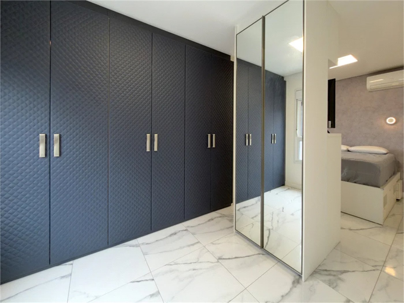 Apartamento à venda com 4 quartos, sendo 2 suítes, em Pinheiros, São Paulo, SP