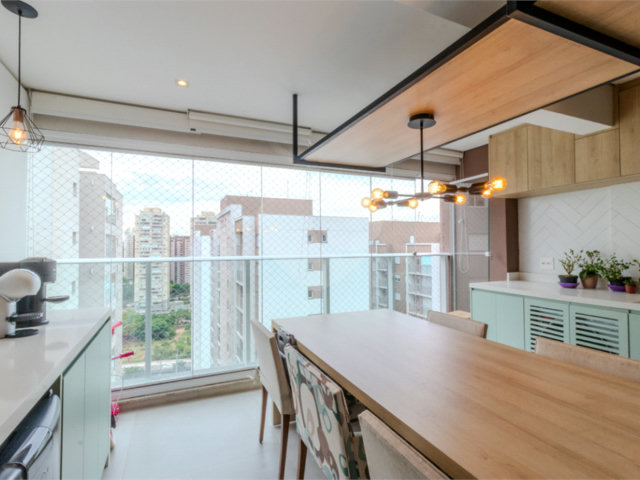 Apartamento à venda com 2 quartos, sendo 1 suíte,  em Chácara Santo Antônio, São Paulo, SP
