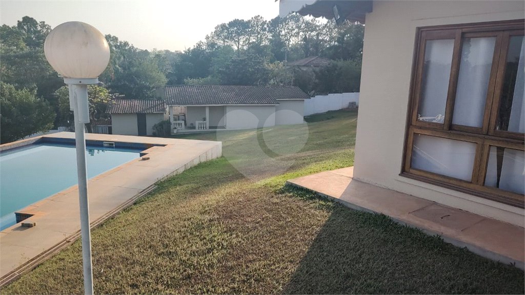 Casa à venda com 9 quartos, sendo 4 suítes, em Jardim Maracanã, Atibaia, SP