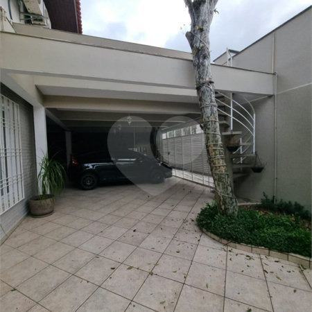 Sobrado à venda com 4 quartos, sendo 1 suíte, em Brooklin, São Paulo, SP