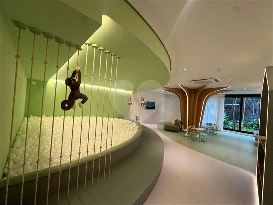 Apartamento à venda com 3 suítes em Vila Clementino, São Paulo, SP