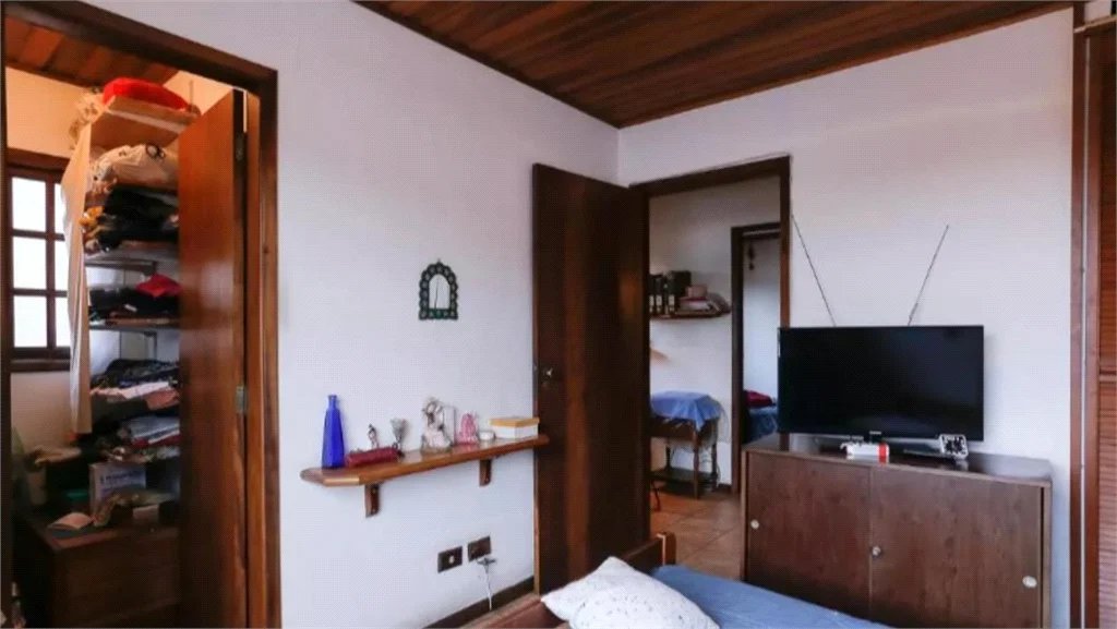 Casa à venda com 4 quartos, sendo 1 suíte, em Lapa, São Paulo, SP