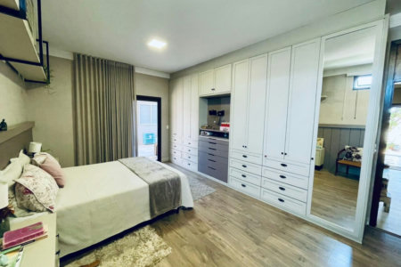Casa à venda com 3 quartos, sendo 1 suíte, em Jardim Adelaide, Hortolândia, SP